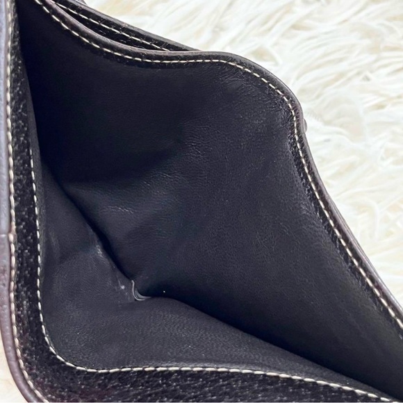 Gucci Limited Edition Monogram Canvas Mushroom Wallet - Picture 14 of 15